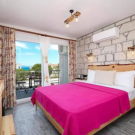 Twins فندق Çeşme